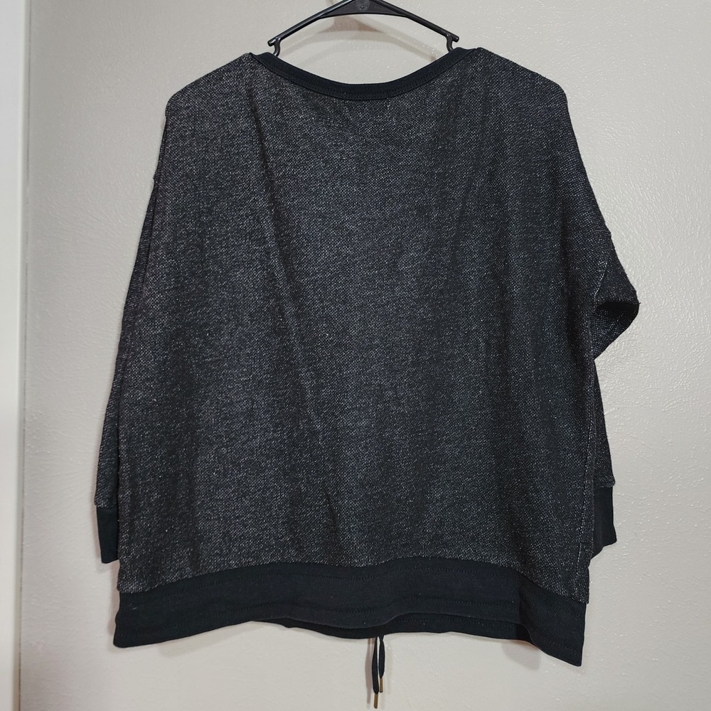 LRL Lauren Jeans Co. Women's Size Petite Large Black Shoulder Button Sweatshirt - Picture 2 of 9